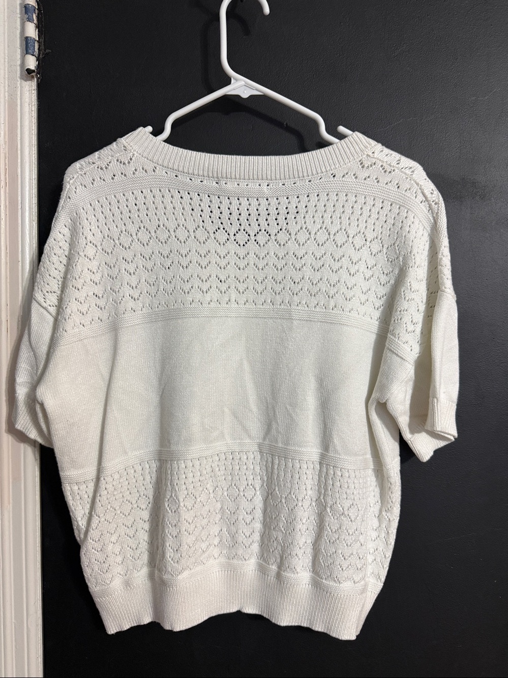 Pretty Garden Ivory V-Neck Granny Sweater Size: L - Picture 2 of 5